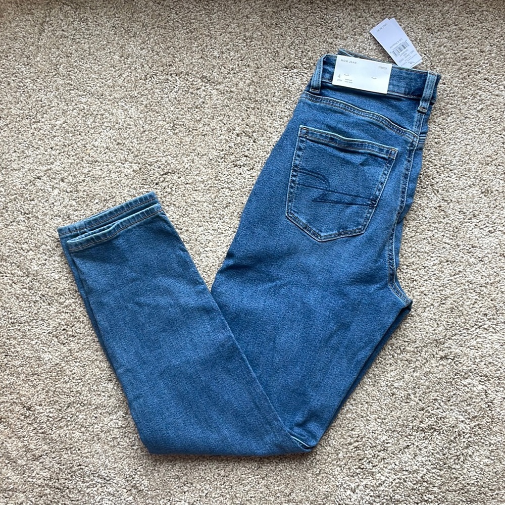 American Eagle Mom Jean size 4